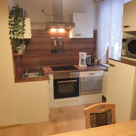 Zum Wasserfall Apartmán *